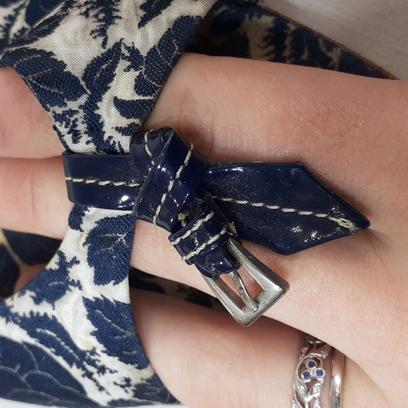 Vintage Y2K blue and white floral print Prada mule heels size 37.5 size 7.5 - Picture 4 of 10